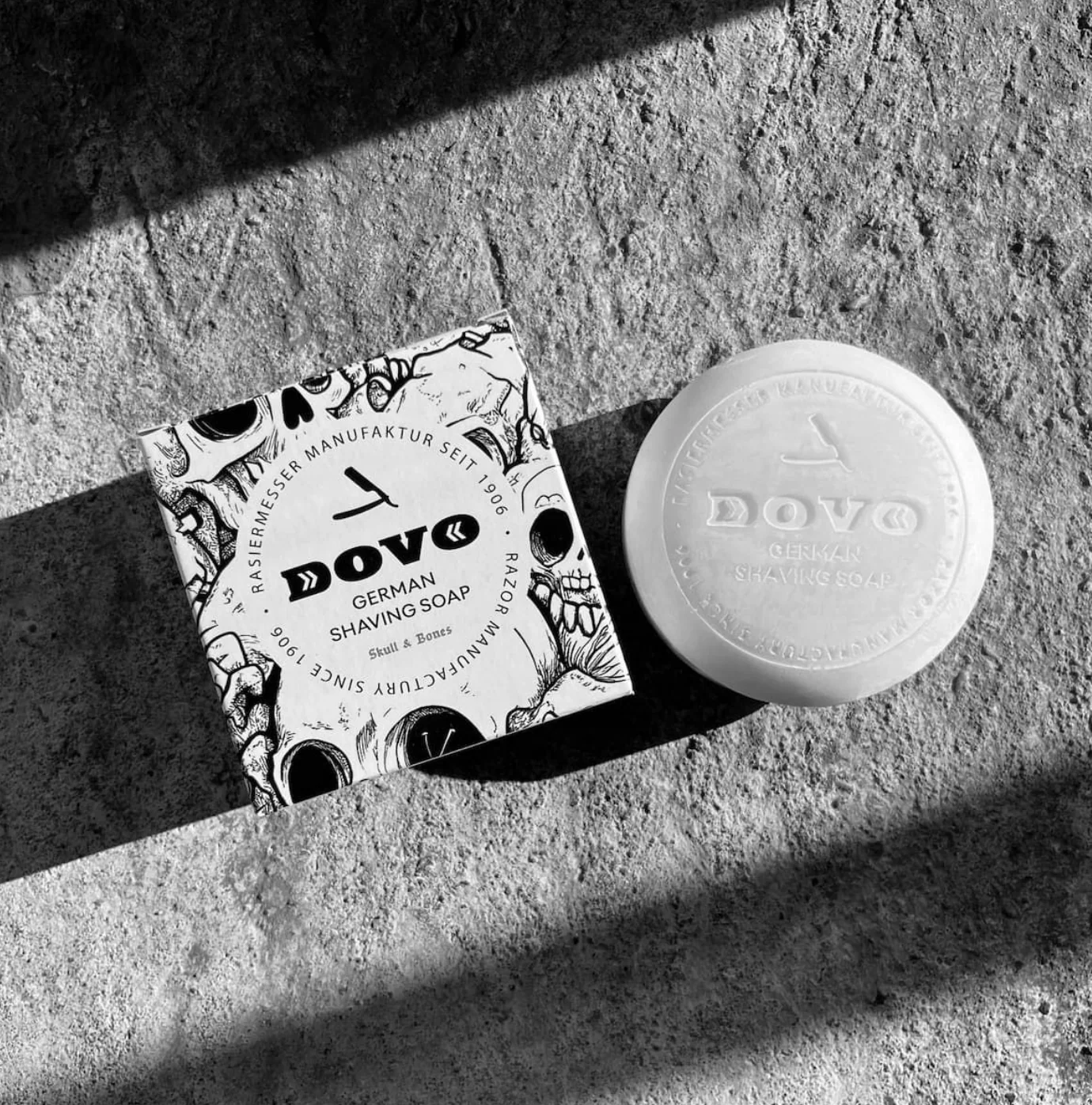 Dovo SKULLS & BONES Rasierseife